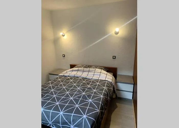 Superbe Appartement Avec Parking Gratuit Sur Place
